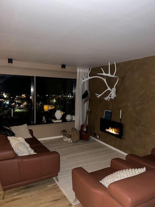 Botnahlid Villa, Mountain And Town Views And Outdoor Sauna Seythisfjorthur Exterior photo