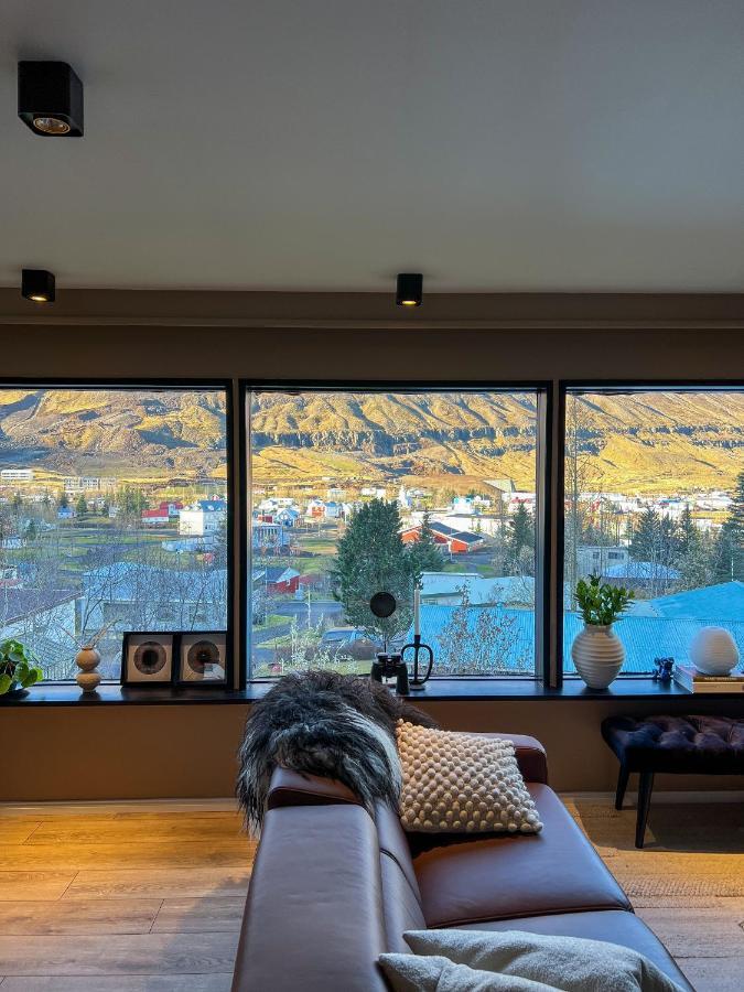 Botnahlid Villa, Mountain And Town Views And Outdoor Sauna Seythisfjorthur Exterior photo